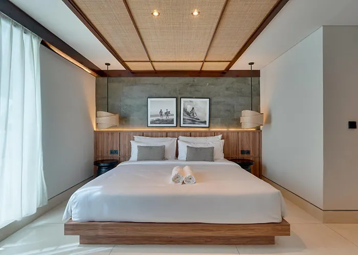 New Luxury 5br Pasisi 10 In Canggu